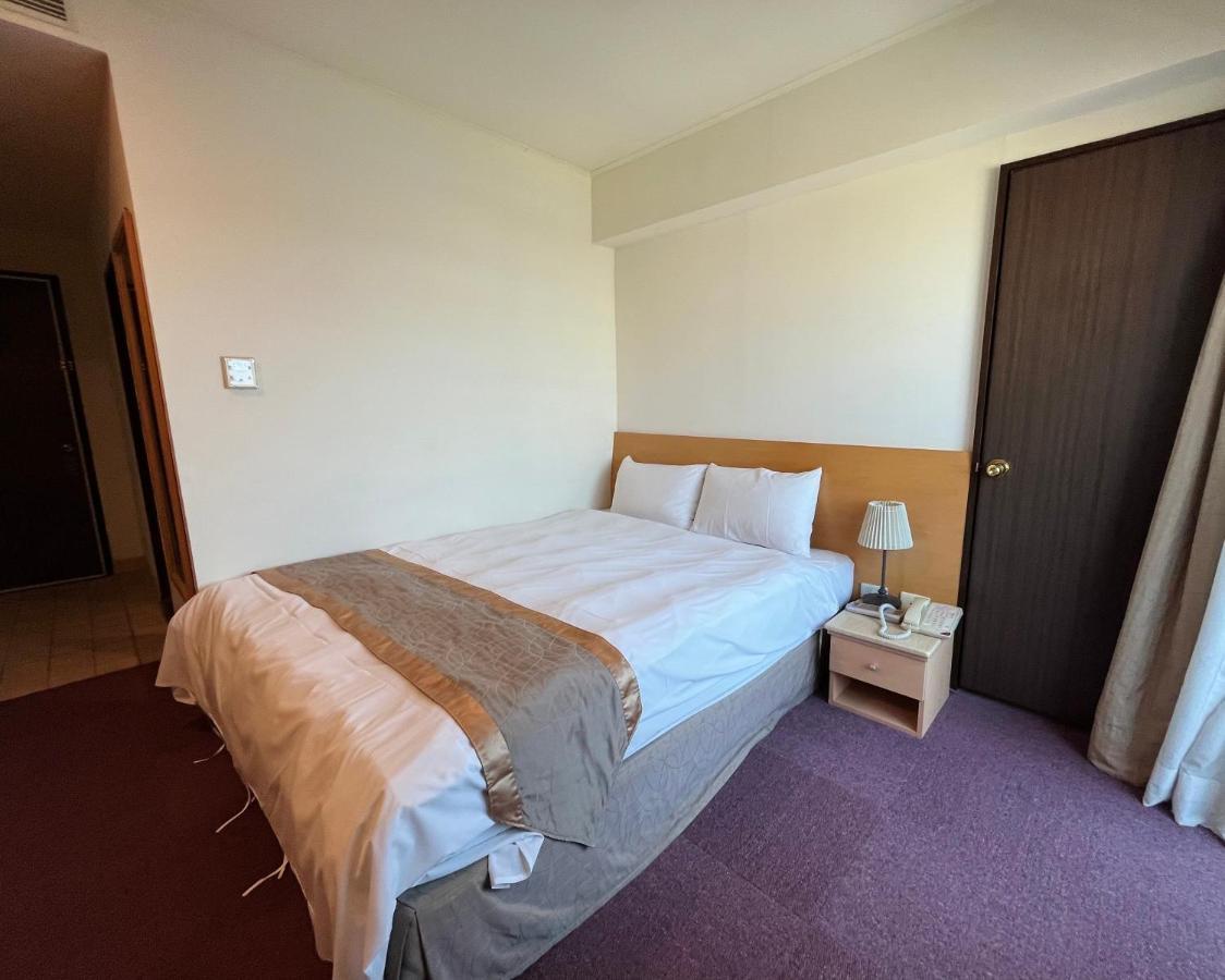 Sendale Tainan Science Park Hotel Xinshi Buitenkant foto