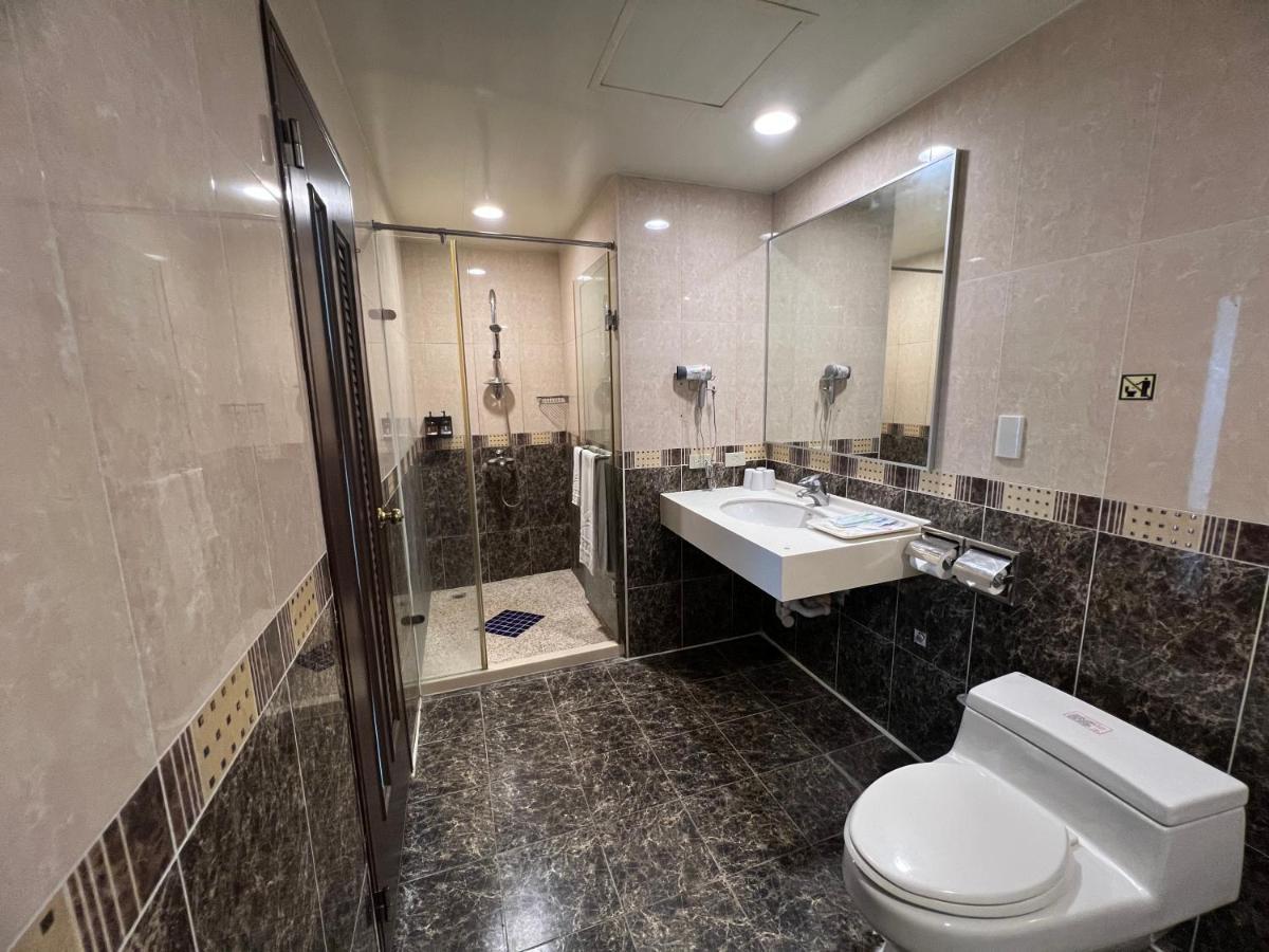 Sendale Tainan Science Park Hotel Xinshi Buitenkant foto